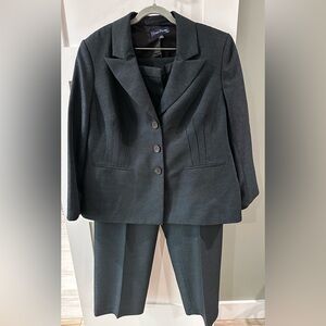 Evan Picone Womans Suit Jacket Pant  Size 20W Lined Career Sophisticated